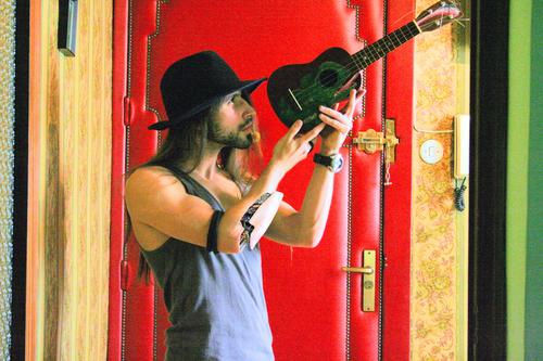 Miguel+Chin+Prez+Migle+Disco+robot